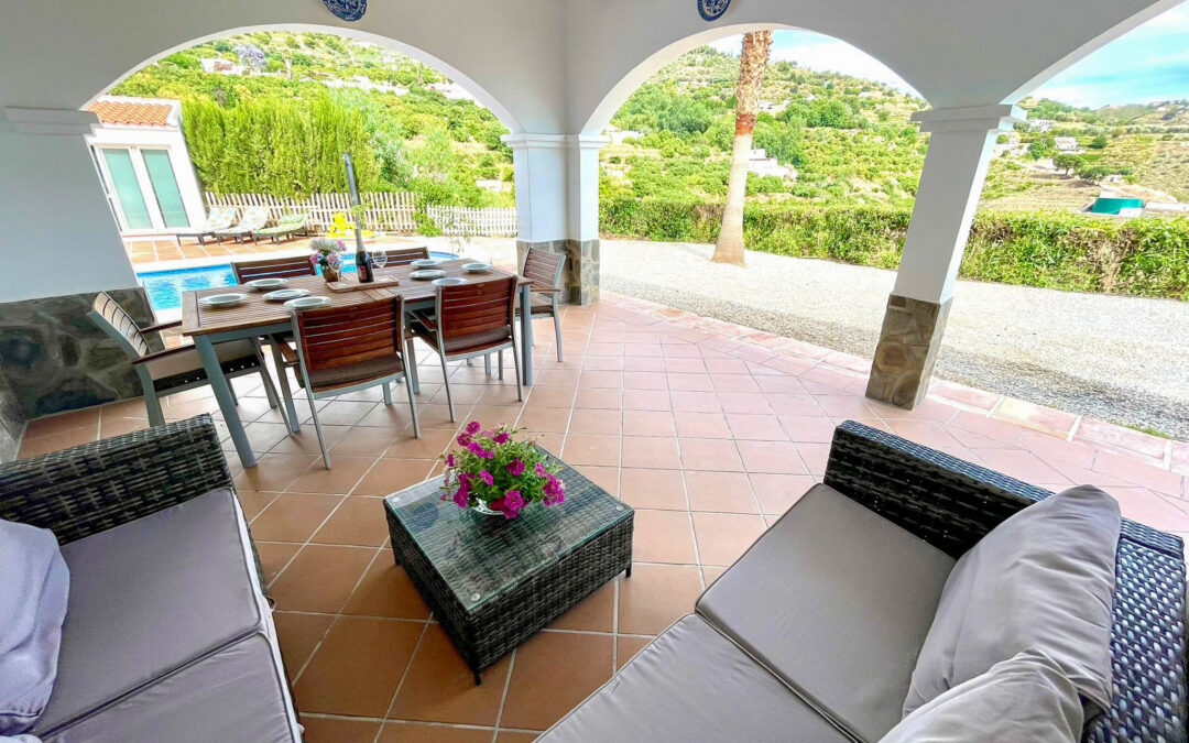 ¡¡OFERTA CASA MORENO DEL 3 AL 6 DE ENERO!! CAPACIDAD PARA 6 PERSONAS 744€ CON JACUZZI Y PISCINA CLIMATIZADA